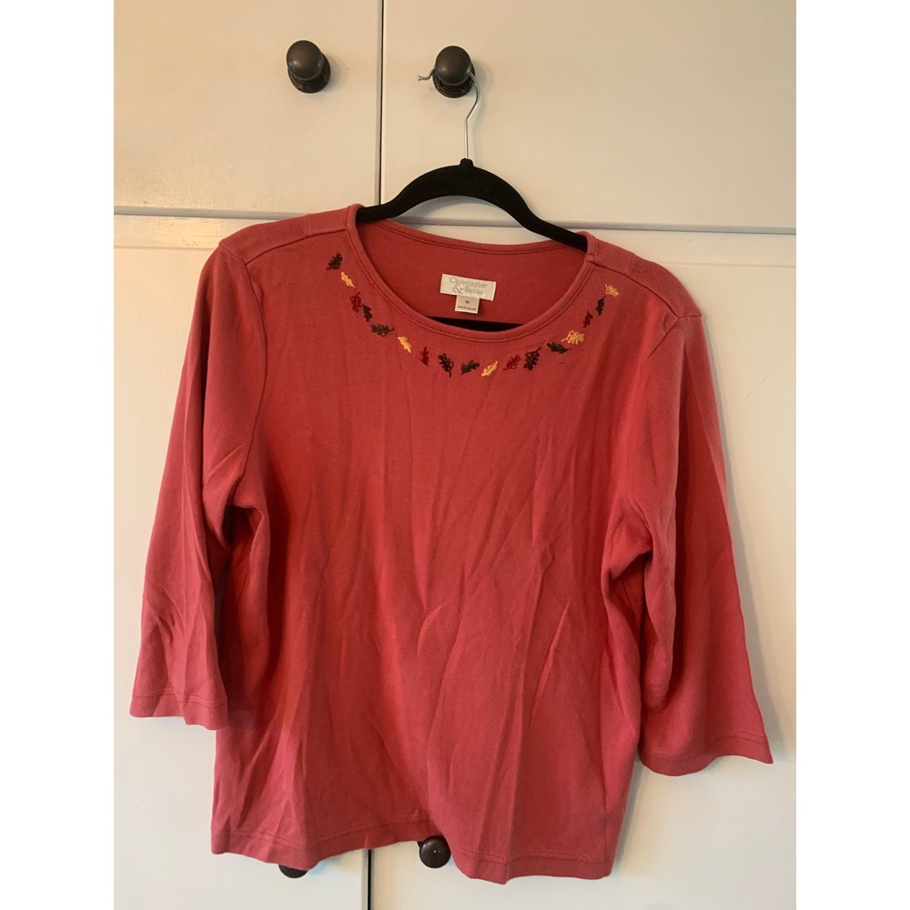 Christopher & Banks Embroidered‎ Top Womens Medium 3/4 Sleeve Red Knit